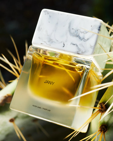 Sora Dora Jany Extrait Sample